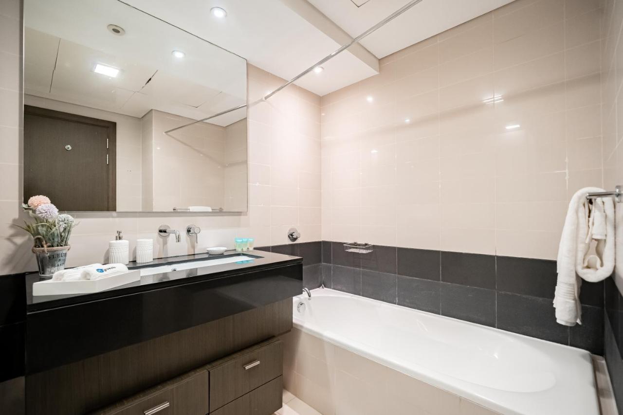 Apartment Higuests - Designer Apt With Panoramic View Near Burj Khalifa *
