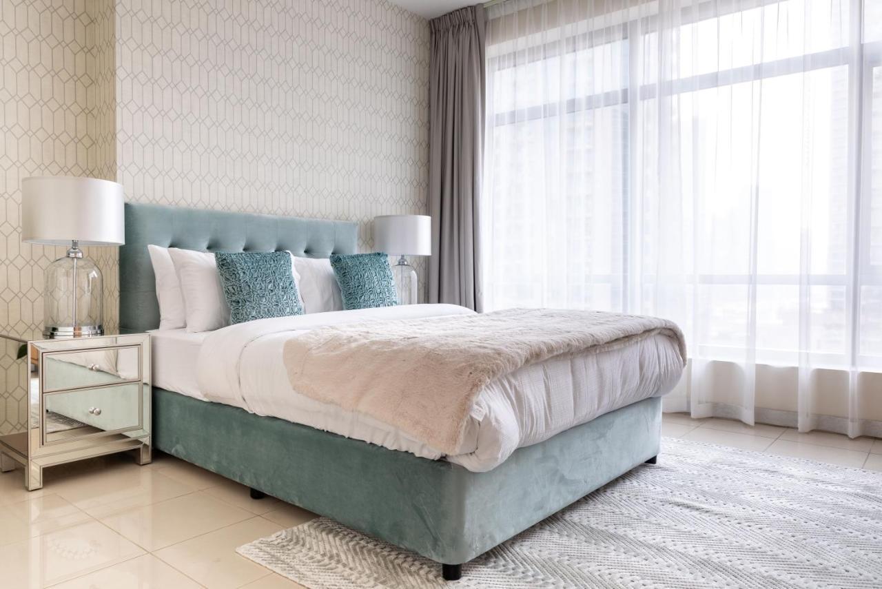Nasma Luxury - Pastel-colored With Jaw-dropping Marina Views Apartment Dubai