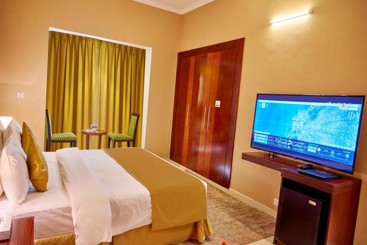 Hotel Grand Square