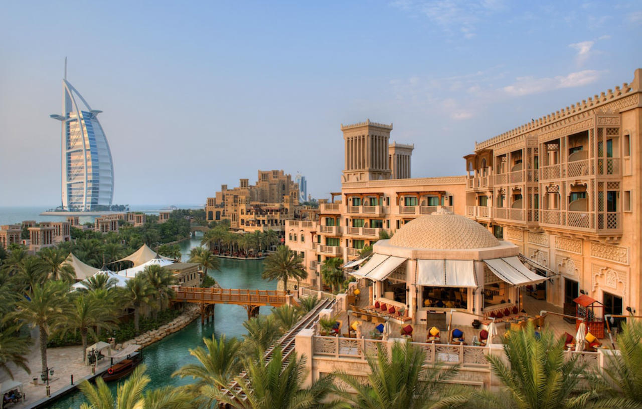 Jumeirah Al Qasr Resort