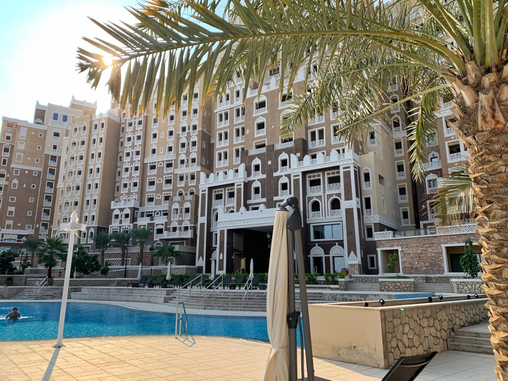 Luxury At Balqis Apartment