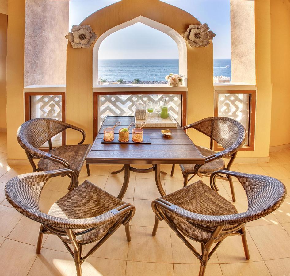 Luxury At Balqis * Dubai