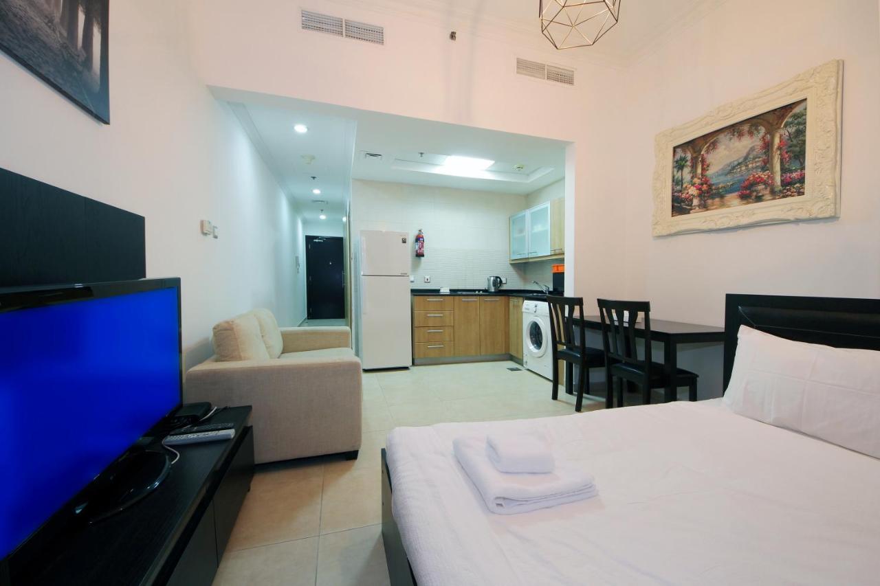 Studio In Zumurud Tower , Marina Apartment *