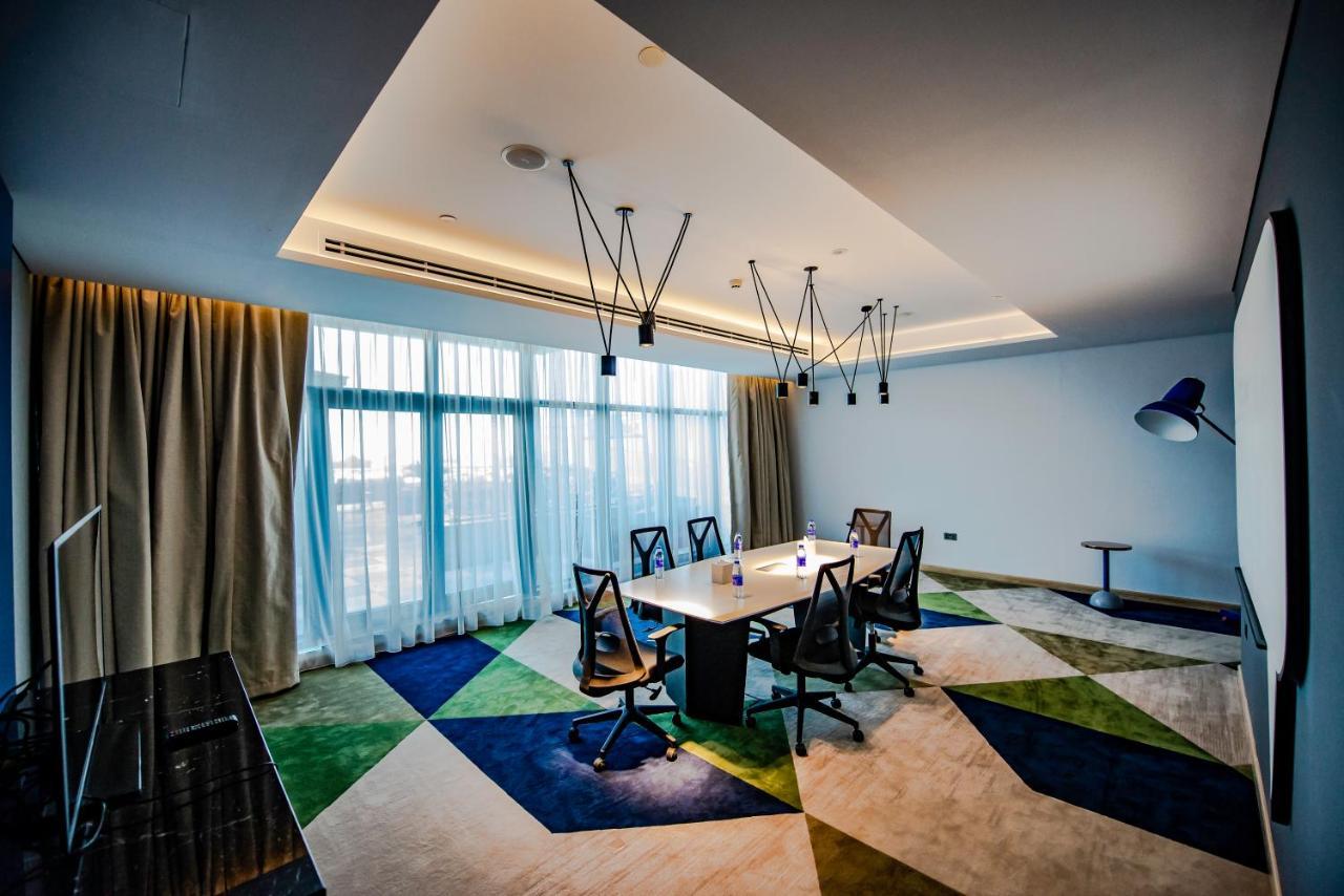 Aparthotel La Vie Gardens