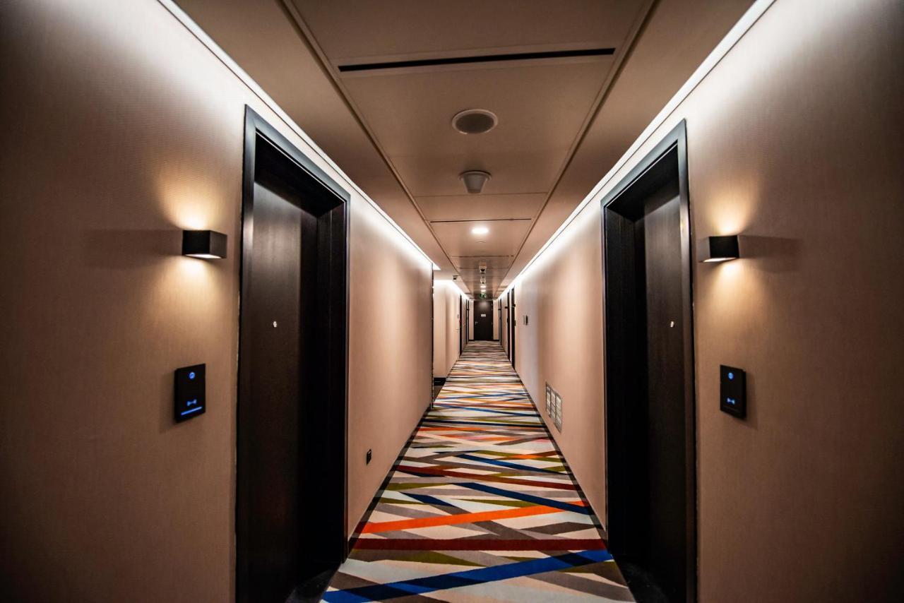 La Vie Gardens 4*