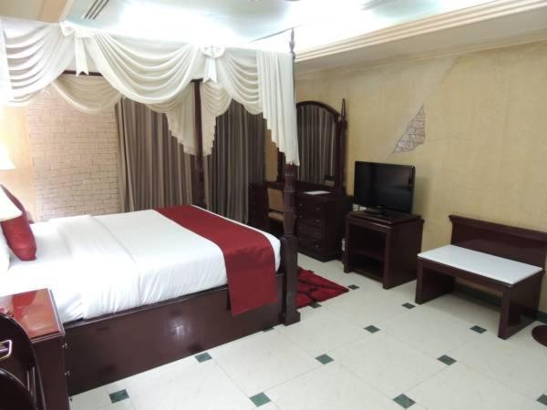 Oriental Corner Hotel