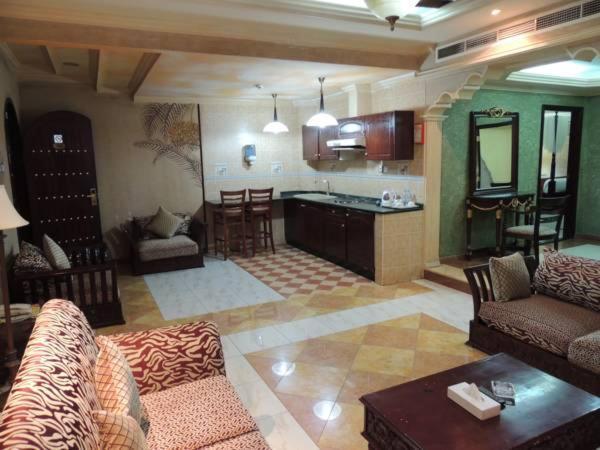 Oriental Corner Hotel
