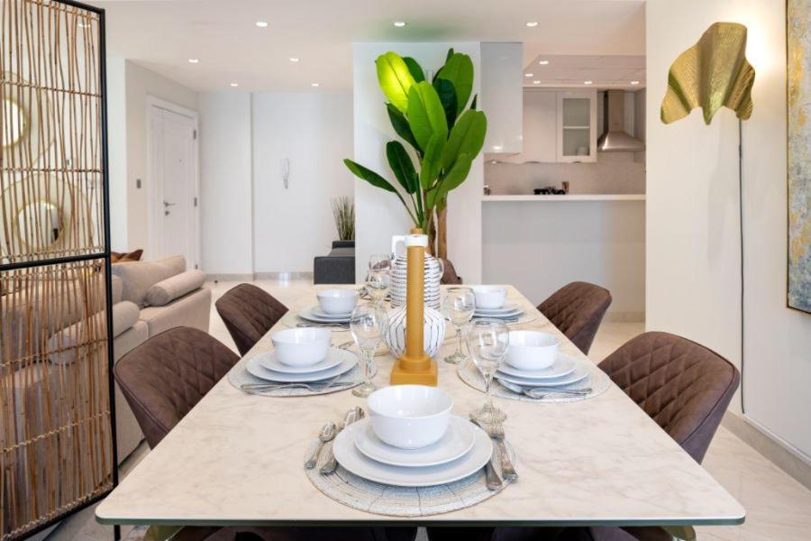 Fam Living - Murjan - Ain & Sea Views * Dubai