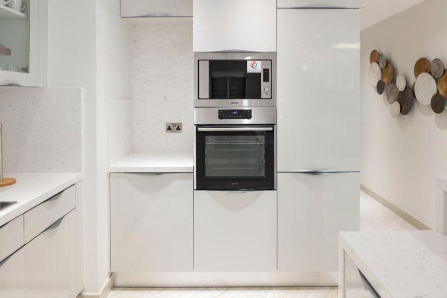 Apartment Fam Living - Murjan - Ain & Sea Views
