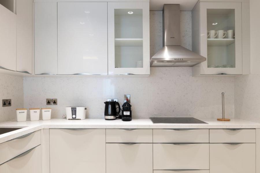 Fam Living - Murjan - Ain & Sea Views Apartment *