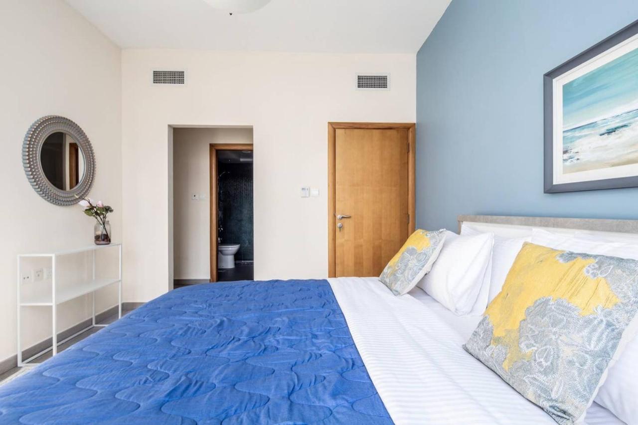 Frank Porter - Marina Diamond 4 Apartment Dubai