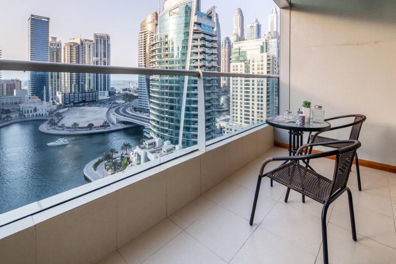 Frank Porter - Marina Diamond 4 Apartment