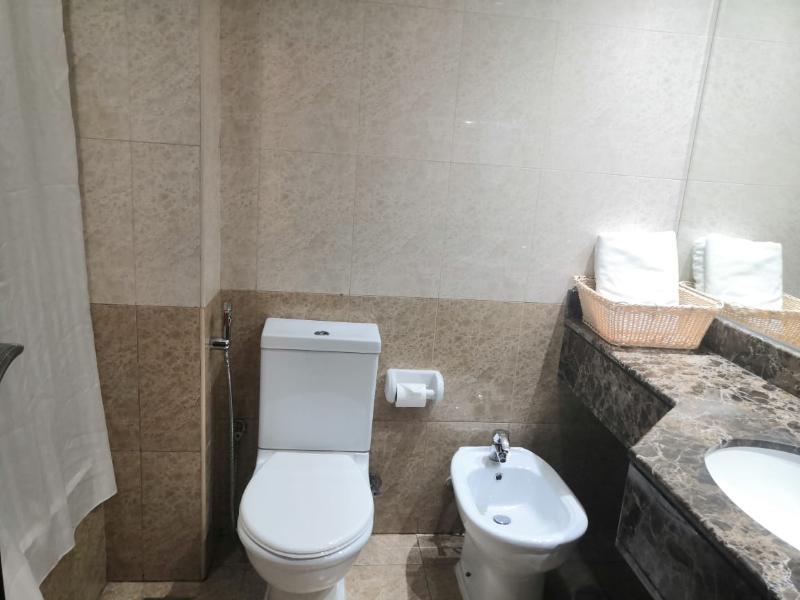 Fortune Classic Apartment, Airport ,near Dafza Metro Station 4*