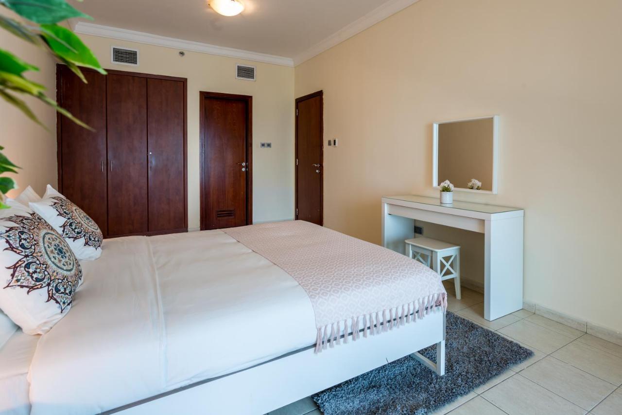Apartment Higuests - Superb Views From 2br In Jlt Dubai