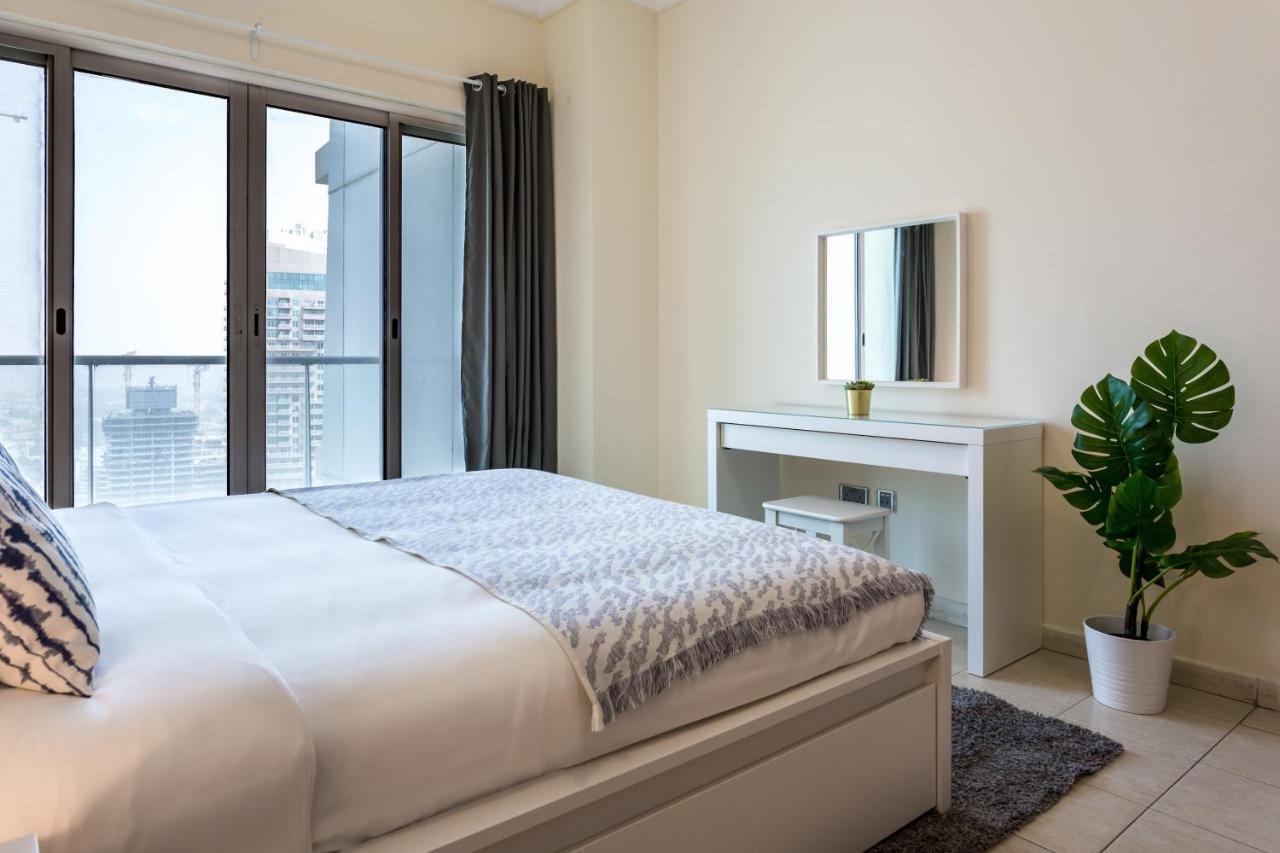 Apartment Higuests - Superb Views From 2br In Jlt Dubai
