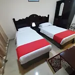 Banana Hotel