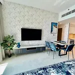 Ultimate Luxury At Dubai Creek Horizon Waterfront