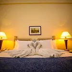 Green House Hotel Suites & Apartment