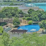 Higuests - Luxurious Apartment With Burj Khalifa Views