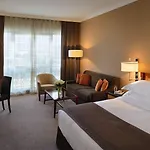 Moevenpick Hotel & Apartments Bur Dubai