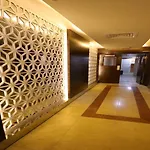 Oyo 912 Tanha Hotel