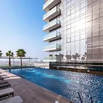 Welcoming Studio In Damac Hills Carson B