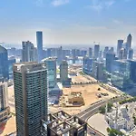 Magnificent Lux 2 Bedroom With Incredible Skyline View