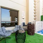 Jbr Luxury Penthouse With Private Pool