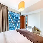 Spacious 1 Bed City View Park Tower Difc