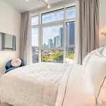 Studio With City Views, Jumeirah Lake Towers - Mint Stay