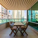 Maison Privee - Stunning Waterfront Apt With Marina View Nxt To Beach