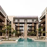 Opulent 1Br At Belgravia Tower Jvc By Deluxe Holiday Homes