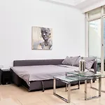 1Br For 4 Guests In Marina Crown