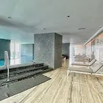 Guestready - A View Of The City Skyline - D1 Tower