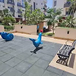2 Bedroom Holiday Home Apartment With Pool View Brand New