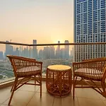 Maison Privee - Modern Chic Apt With Spectacular Downtown Views