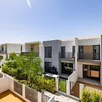 Exclusive Spacious Villa I Garden I Tilal Al Ghaf