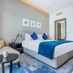The S Holiday Homes Canal View Studio And One Bedroom Apartments, Damac Maison Prive