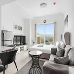 Stonetree - Elegant Studio In Ideal Community For Family