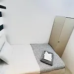 Fashion Partition Room Near Mall Of The Emirates