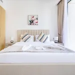 Elegant 1Br Apartment In 17 Icon Bay Dubai Creek