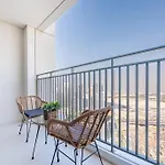 Elegant 1Br Apartment In 17 Icon Bay Dubai Creek