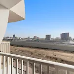 Silkhaus Chic Luxury Studio Opposite Silicon Oasis Shopping Mall