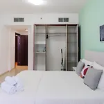 Premium 1 Bed Apartment In Autumn, Jvc
