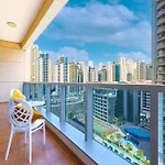 Luxury 1 Bedroom Marina View, Sleeps 5, 1 Min To Metro