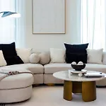 Stunning 2Br With Private Beach Access