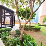 4-Bedroom Villa With Huge Private Garden On Jbr