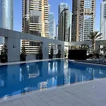 Ain Dubai View 1 Bedroom In Dubai Marina