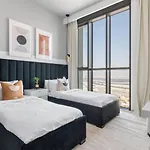 Guestready - Luxury Tower With Burj Khalifa View