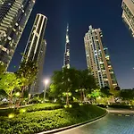 Downtown Luxury - Full Burj Khalifa View - Walking Distance To Dubai Mall